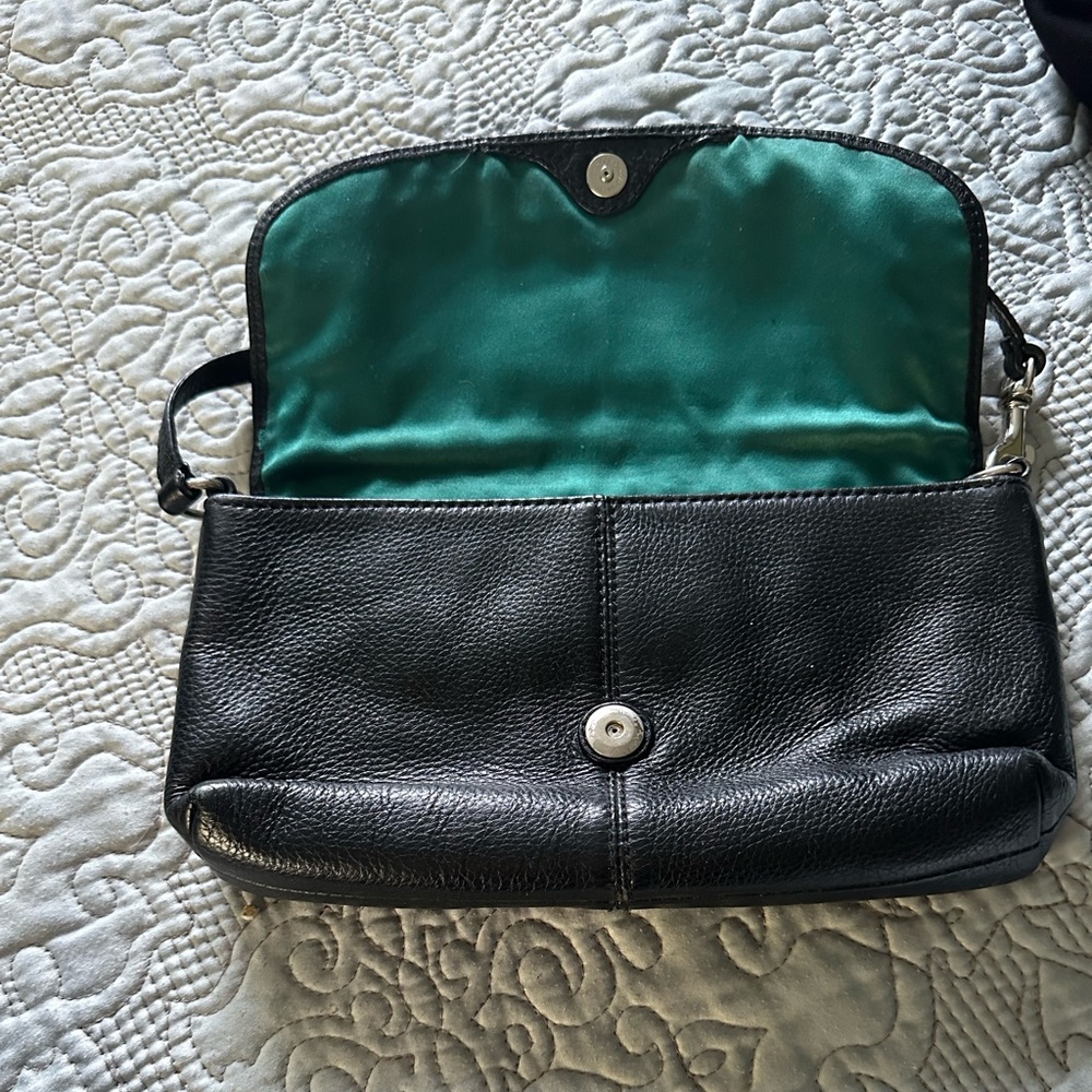 Coach clutch wallet w/ emerald green liner